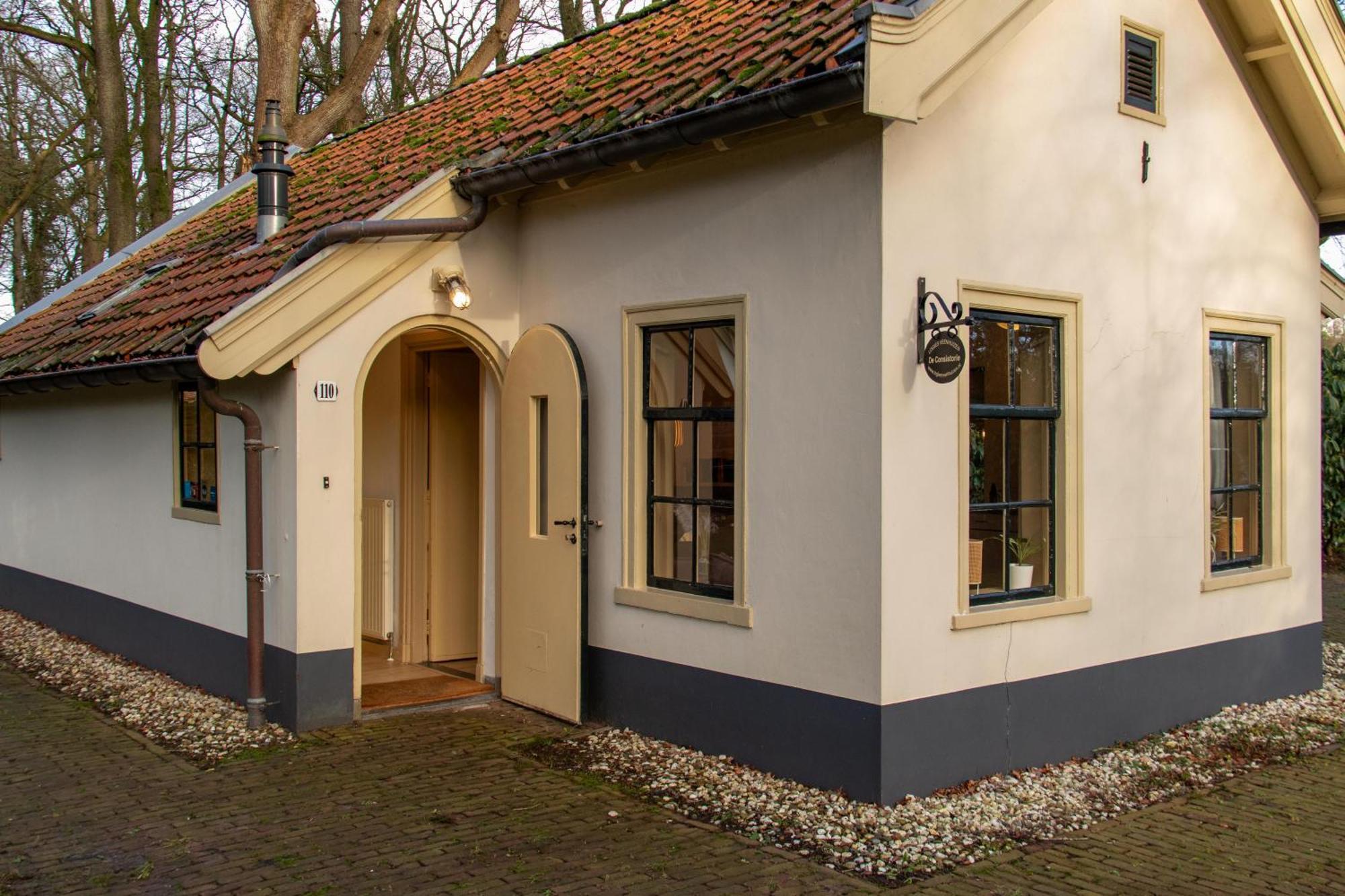 De Consistorie Hotel Veenhuizen Bagian luar foto