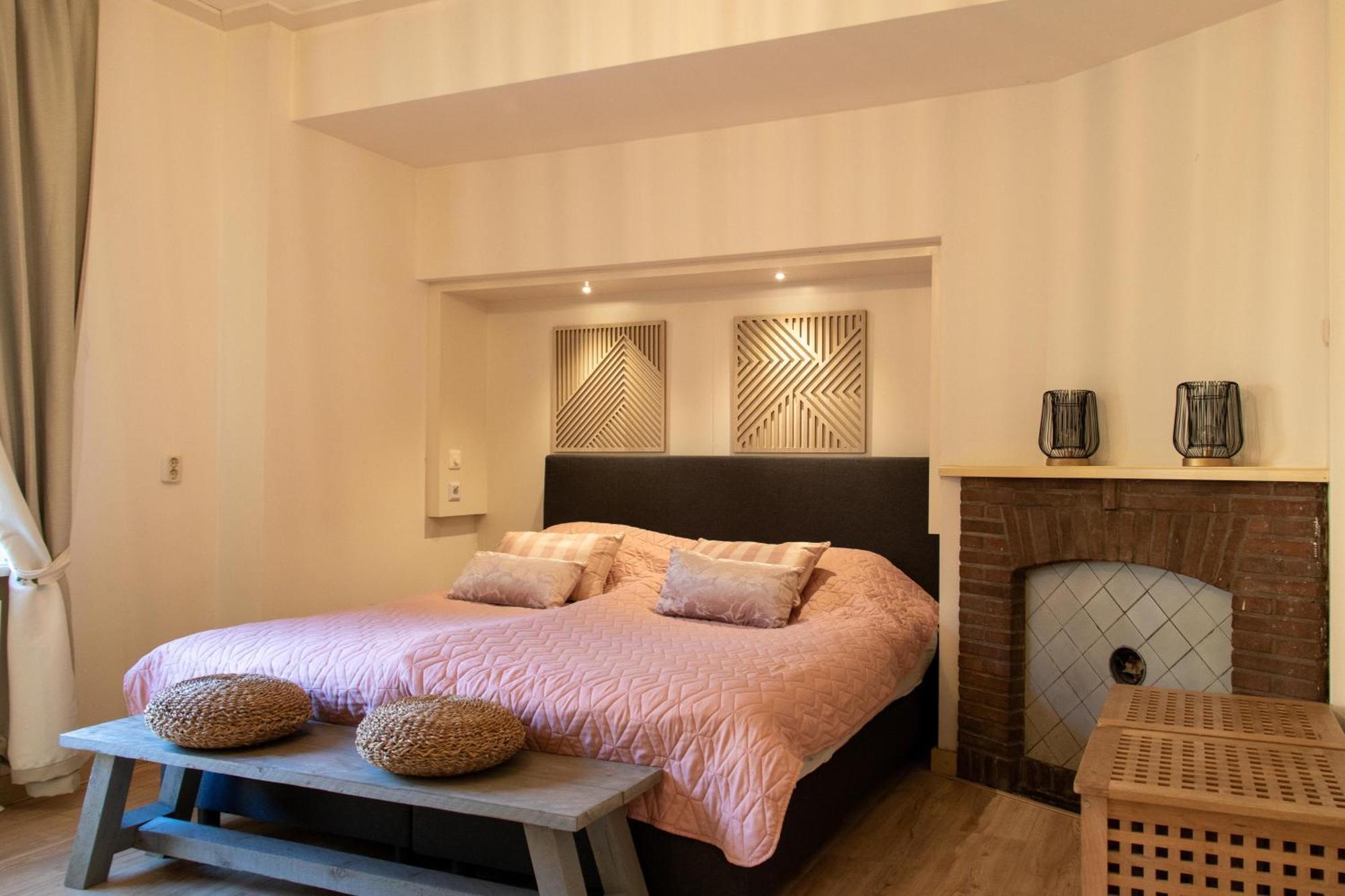 De Consistorie Hotel Veenhuizen Bagian luar foto