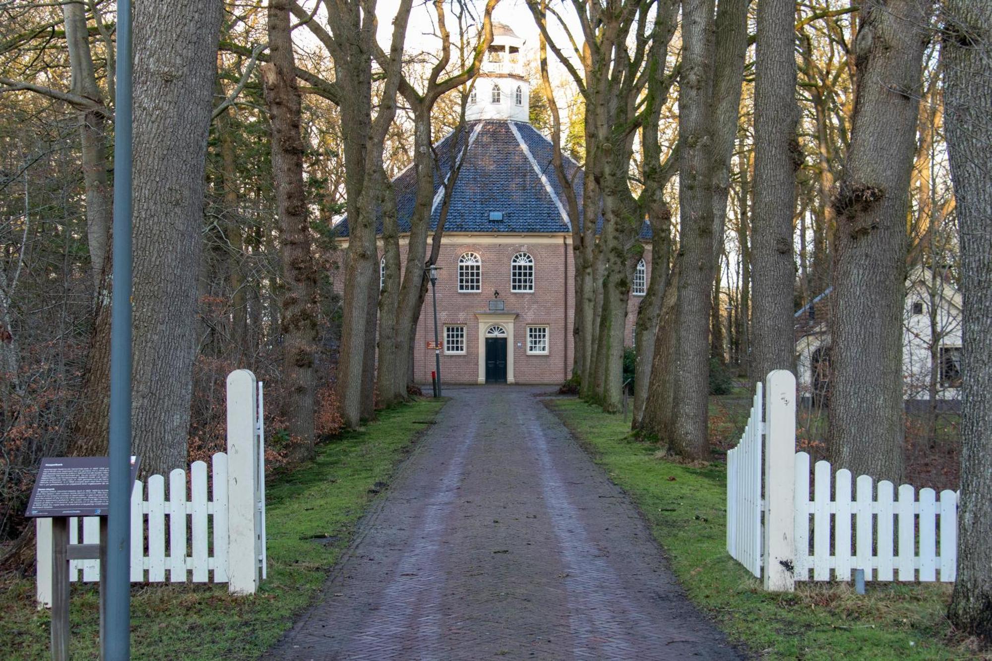 De Consistorie Hotel Veenhuizen Bagian luar foto